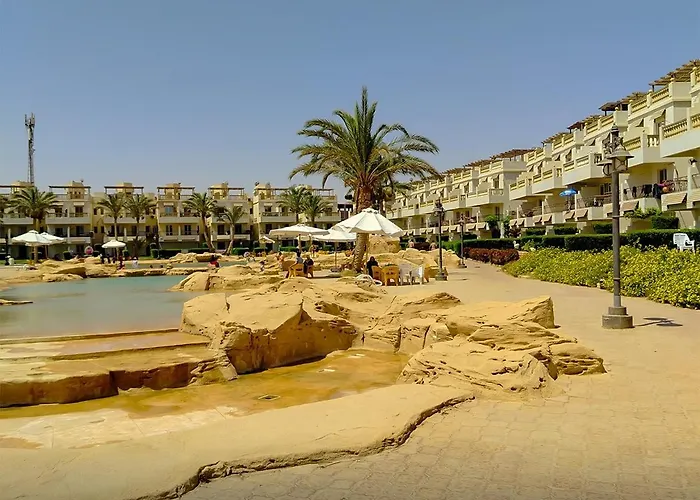 Family In Bellagio Sokhna Alpesi faház Ajn-Szuhna