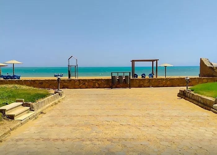 Family In Bellagio Sokhna